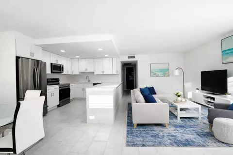 2003 Lincoln A, Boca Raton, FL 33434