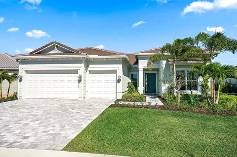 10722 Stellar Cir, Palm Beach Gardens, FL 33412