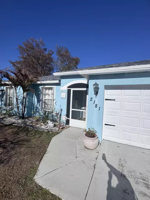 2181 SW Larchmont Ln, Port Saint Lucie, FL 34984