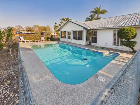8525 SW 9th St, Okeechobee, FL 34974 photo 3