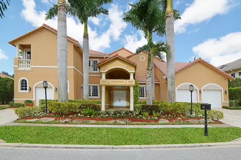 7355 Mandarin Dr, Boca Raton, FL 33433