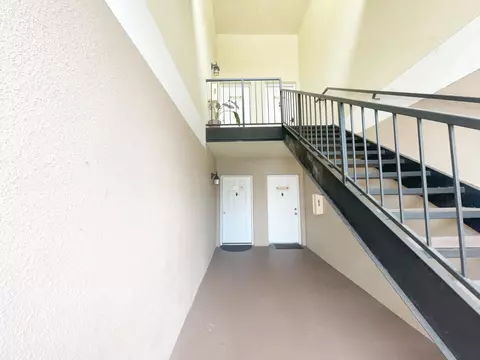 815 W Boynton Beach Blvd #4-102, Boynton Beach, FL 33426