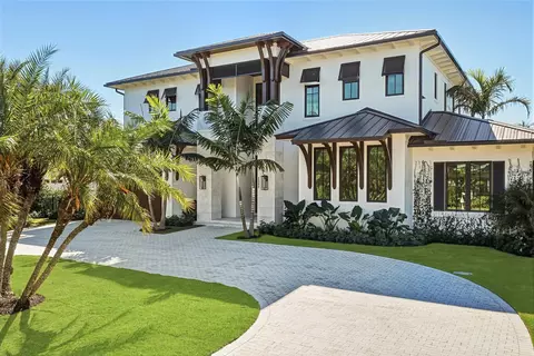 2442 Bay Cir, Palm Beach Gardens, FL 33410