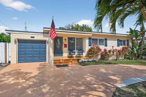 6091 SW 12th St, West Miami, FL 33144