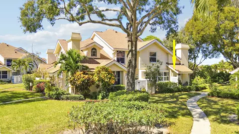 8115 Northboro Ct #B, Lake Clarke Shores, FL 33406