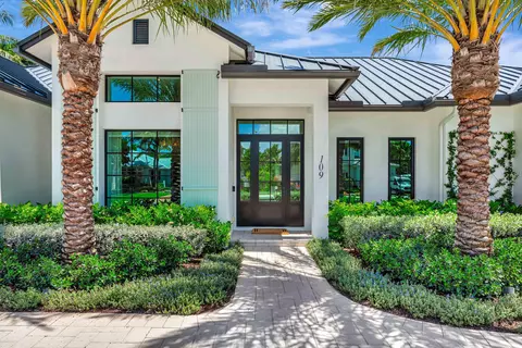 109 NE 9th St, Delray Beach, FL 33444