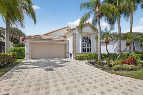 11893 Fountainside Cir, Boynton Beach, FL 33437