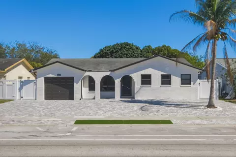 22390 SW 66th Ave, Boca Raton, FL 33428