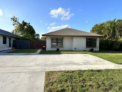 1490 Summit Run Cir, West Palm Beach, FL 33415