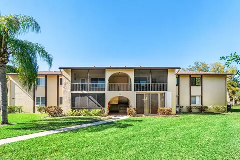 322 Pine Ridge Cir #A-2, Greenacres, FL 33463
