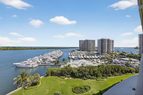 124 Lakeshore Dr #1130, North Palm Beach, FL 33408