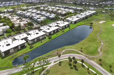 54 Piedmont B, Delray Beach, FL 33484