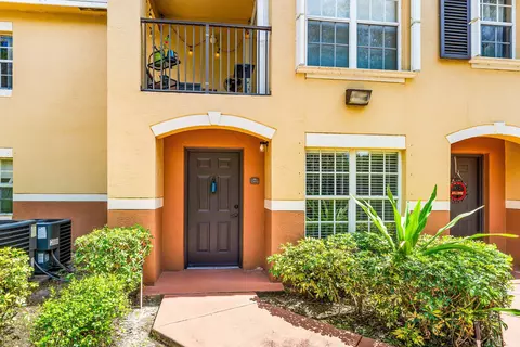 10354 Fox Trail Rd S #1509, Royal Palm Beach, FL 33411