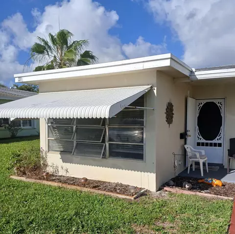 3311 Valley Rd #D, Boynton Beach, FL 33435