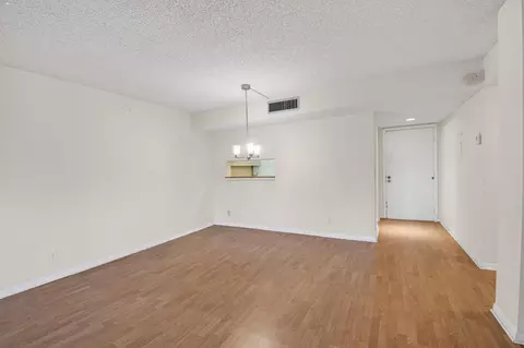5190 Las Verdes Cir #120, Delray Beach, FL 33484