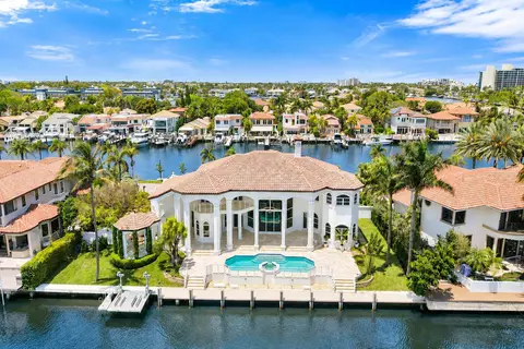 890 Lilac Dr, Boca Raton, FL 33487