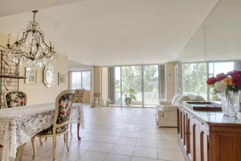 4260 D Este Ct #102, Lake Worth, FL 33467