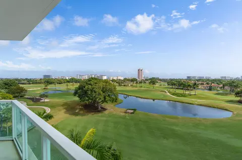 550 SE Mizner Blvd #B603, Boca Raton, FL 33432