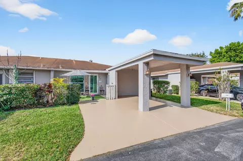 6787 Moonlit Dr, Delray Beach, FL 33446