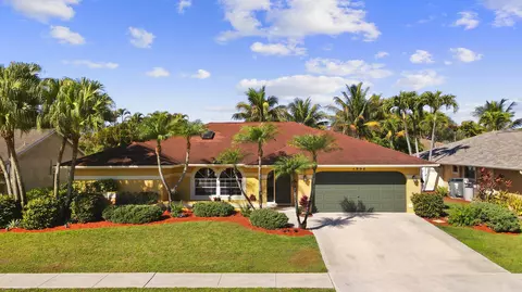 1952 Primrose Ln, Wellington, FL 33414