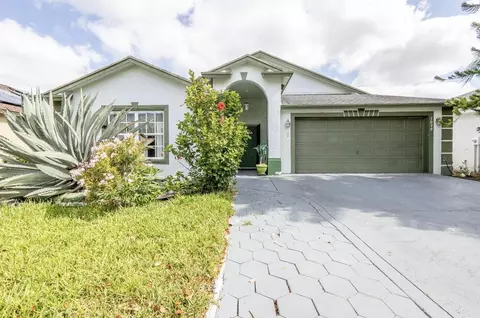 1029 Cape Cod Ter, Greenacres, FL 33413