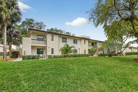 21699 Cypress Rd #F, Boca Raton, FL 33433