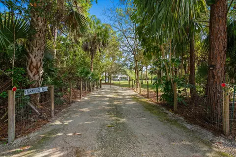18716 126th Ter N, Jupiter, FL 33478
