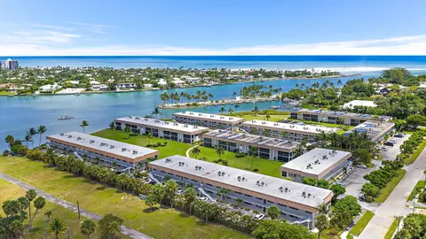 755 Saturn St #H107, Jupiter, FL 33477