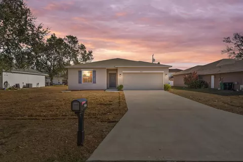 2037 SW Mcallister Ln, Port Saint Lucie, FL 34953