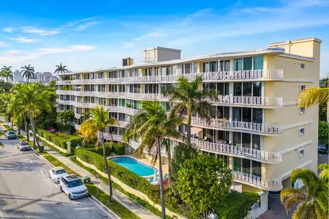 227 Australian Ave #2C, Palm Beach, FL 33480