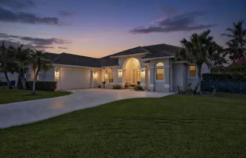 18938 SE Loxahatchee River Rd, Jupiter, FL 33458