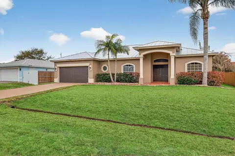 1234 SW Aragon Ave, Port Saint Lucie, FL 34953
