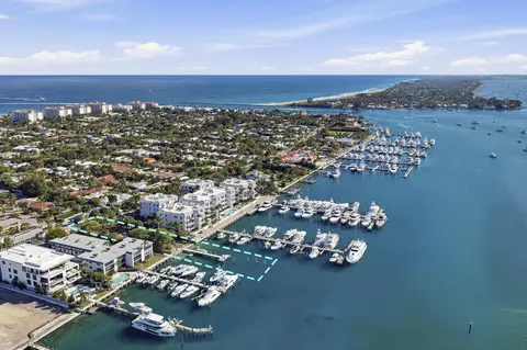 206 Lake Dr, Palm Beach Shores, FL 33404