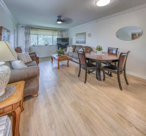 2566 Garden Dr S #307, Lake Worth Beach, FL 33461