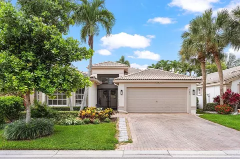 7689 Las Cruces Ct, Boynton Beach, FL 33437
