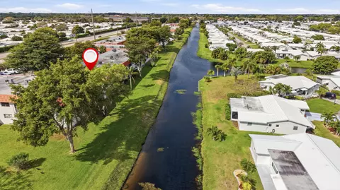View/Area - 1981 W Woolbright Rd #E101, Boynton Beach, FL 33426 photo 4 of 5