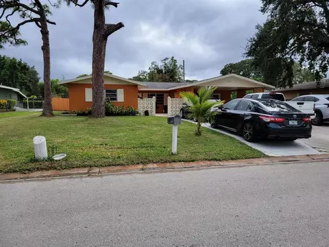 2405 Royal Palm Dr, Fort Pierce, FL 34982
