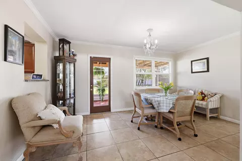 Dining - 305 Circle E, Jupiter, FL 33458 photo 1 of 3