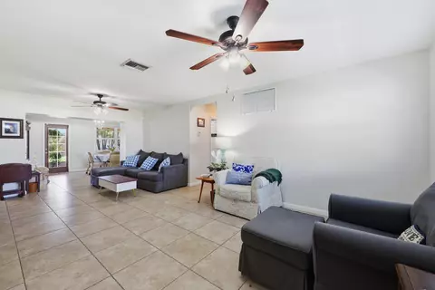 Other - 305 Circle E, Jupiter, FL 33458 photo 3 of 7