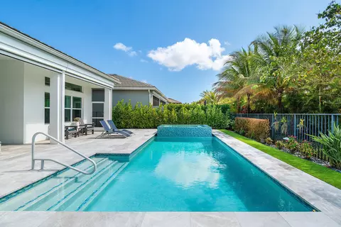 9918 Pecorino Isle, Boynton Beach, FL 33473