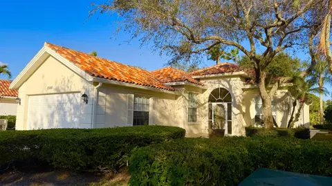 2590 Kittbuck Way, West Palm Beach, FL 33411