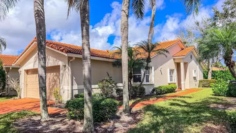 33 Sausalito Dr, Boynton Beach, FL 33436