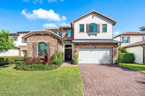 8948 Grand Prix Ln, Boynton Beach, FL 33472