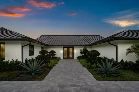 17873 Fieldbrook Cir W, Boca Raton, FL 33496