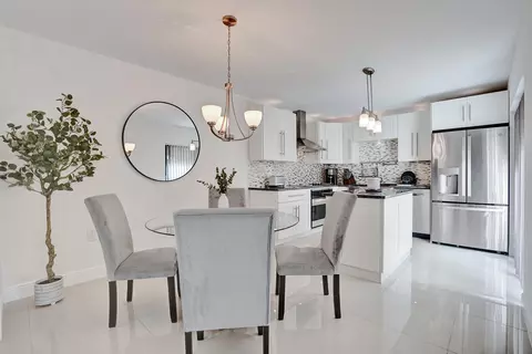 2889 SW 22nd Cir #48A, Delray Beach, FL 33445