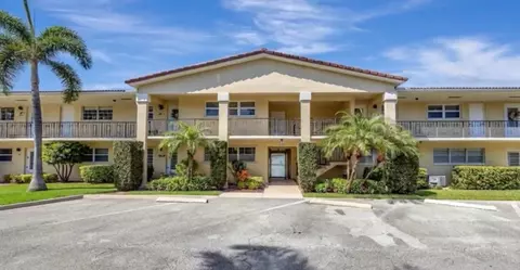 2134 NE 36th St #82, Lighthouse Point, FL 33064