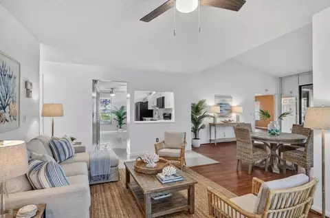 9364 Sable Ridge Cir #B, Boca Raton, FL 33428