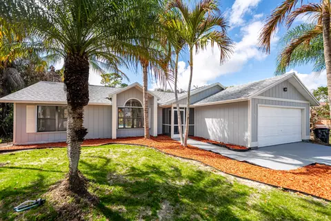 2482 SW Avondale St, Port Saint Lucie, FL 34984