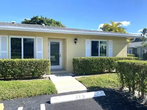 1110 Cactus Ter #D, Delray Beach, FL 33445
