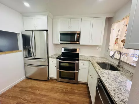 9900 Sunrise Lakes Blvd #201, Sunrise, FL 33322